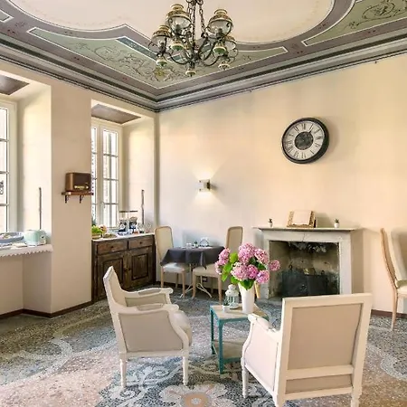 Magnolia Oda ve Kahvaltı Cannobio